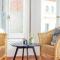 New top floor apt with a lot of light & aircon - Girona
