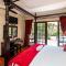 Fish Eagle Manor