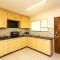 Fish Eagle Manor