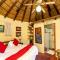 Fish Eagle Manor