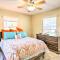 Less Than 1 Mi to Lake Weir Quiet Summerfield Getaway - Summerfield