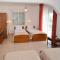 Hotel TRIADA