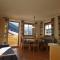 Anna Apartment 5
