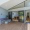 Forest Getaway - walk to Margaret River town - NEW