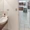REEF RETREAT APARTMENTS PALM COVE Unit 11