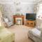 Bumble Bee Cottage Bumble Bee Cottage