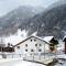 Holiday Home Ferienhaus Gaugg by Interhome - Sankt Leonhard im Pitztal