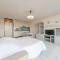 Studio Studio 806 by Interhome