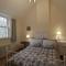 Riverside cottage walking distance into Caernarfon