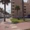 Apartamento con piscina y terraza a 50 metros de la playa - Roquetas de Mar