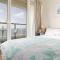 12 West End Point - Pwllheli