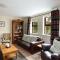 5 Kilnamanagh Manor