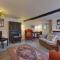 Lew Quarry Cottage