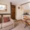 Oak Cottage