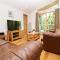 6 Streamside - Looe