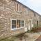 2 Storrs Cottages - Carnforth