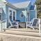 Chincoteague Island Cottage about 2 Mi to Beaches