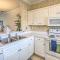 7 Mi to Myrtle Beach Boardwalk Condo with Balcony! - Myrtle Beach