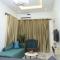 Cosy 2-Bedroom Apartment With Superfast Wifi and 24x7 Security and Electricity