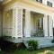 Oak Grove Bed and Breakfast - South Boston