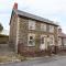 Cozy Cwtch Cottage
