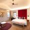 PETALS TOKYO - Floating Hotel