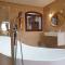 Mahdia - Baghdadi - Laourient Apartments, restaurant, café