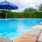 Chacara com piscina, churrasq e WiFi em Peruibe SP