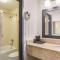 Clarion Pointe Forsyth I-75 - فورسيث