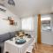 MIA mobile home with jacuzzi