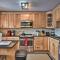 Cozy Mountain Getaway with Ski Shuttle Access! - Fraser