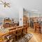 Lily Mountain Lodge - Amazing Mountains Views, Private Hot Tub, Great Location