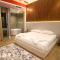 Secret Hotel,Korce