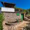 2 Bedroom Beach Front Home In Sali - Sali