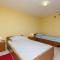 Awesome Home In Koromacno With Kitchen