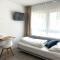 Hotel 83