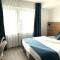 Hotel 83