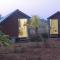 Room in Farmhouse - Dandeli - Aura Jungle Stay - Ganeshgudi