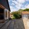 'ORCHARD CROFT LODGE - CHICHESTER', BOOK-DIRECT, New Home 1,367 Sq' Ft' , Can Sleep 8 on request , Split & Link 'Super King' Size Beds, Free Wi-Fi, Sky TV & Sky Sports, 9 - Minutes from West Wittering Beach, Very Quiet Location, DOG FRIENDLY - Chichester