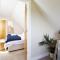 'ORCHARD CROFT LODGE - CHICHESTER', BOOK-DIRECT, New Home 1,367 Sq' Ft' , Can Sleep 8 on request , Split & Link 'Super King' Size Beds, Free Wi-Fi, Sky TV & Sky Sports, 9 - Minutes from West Wittering Beach, Very Quiet Location, DOG FRIENDLY - Chichester