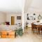 'ORCHARD CROFT LODGE - CHICHESTER', BOOK-DIRECT, New Home 1,367 Sq' Ft' , Can Sleep 8 on request , Split & Link 'Super King' Size Beds, Free Wi-Fi, Sky TV & Sky Sports, 9 - Minutes from West Wittering Beach, Very Quiet Location, DOG FRIENDLY - Chichester