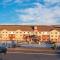 Inn at Hunters Run - Watford City