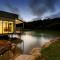 Maison du Lac - house on lake, close to town
