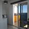 Ático Arinaga con vistas , jacuzzi , terraza y barbacoa