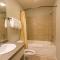 Bay Colony- Unit 764 - Lower - Nisswa