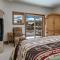 Vista Point Lookout Home Dog Friendly with Hot Tub and Views - بريكنريدج