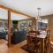 WANDER INN, 4 Bedroom 2 Bath, 5 Min to Downtown, Custom Home - 莱文沃思
