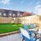 Spacious 3 Bed House, Netflix, Garden, Parking