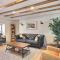 North House - Spectacular 3 Bedroom Old Quebec Penthouse
