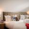 Puffin Hot tub Lodge, 4 bedrooms Resort, Pool,Gym,Bar